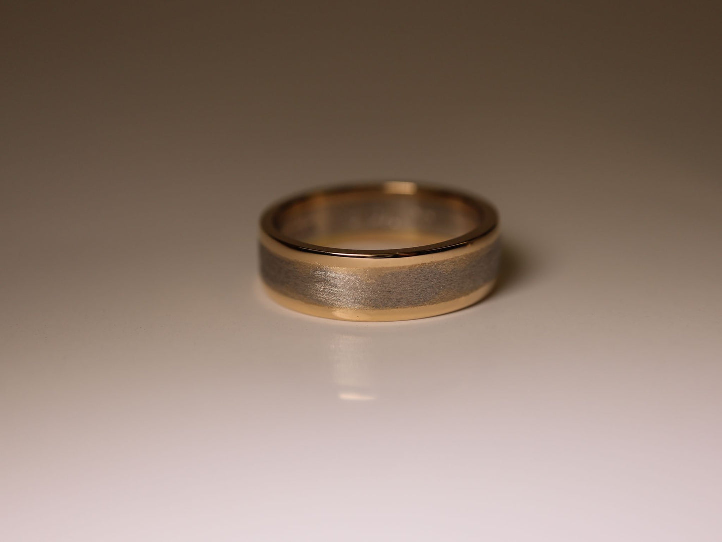 The union - Wedding band in two tones